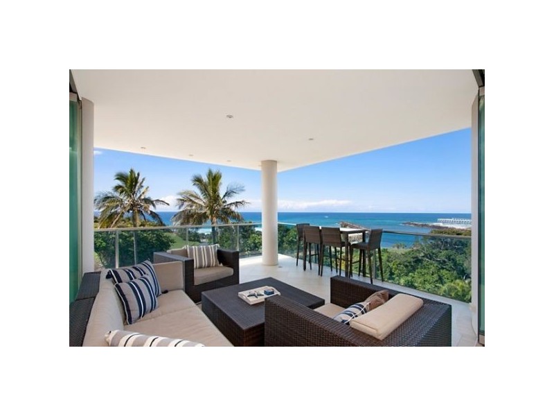 3/13 Eden Street, Rainbow Bay QLD 4225