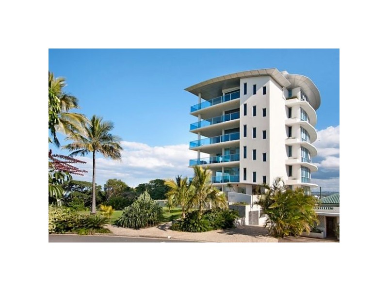 3/13 Eden Street, Rainbow Bay QLD 4225
