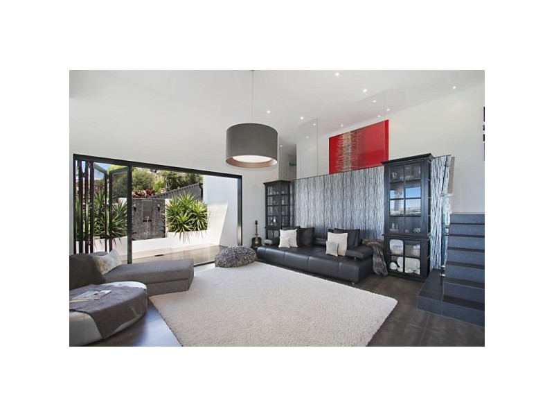 21 Old Ferry Road, Banora Point NSW 2486