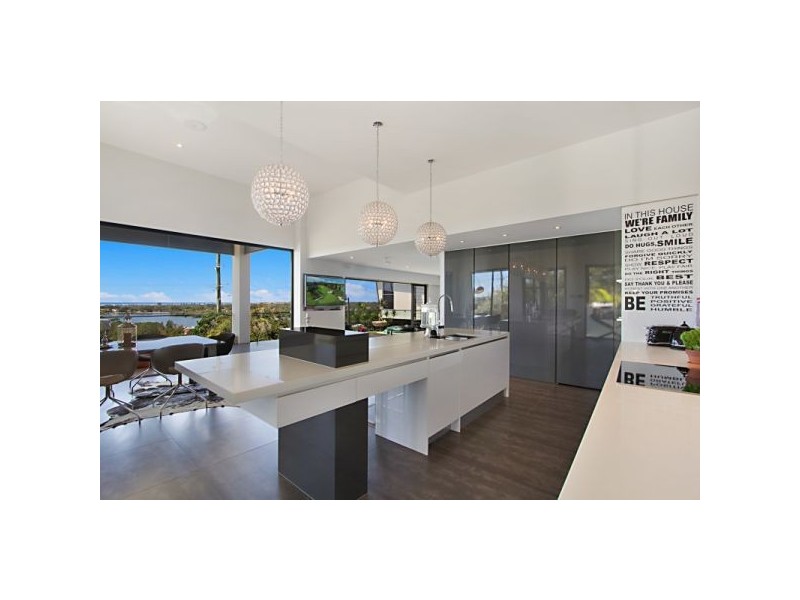 21 Old Ferry Road, Banora Point NSW 2486