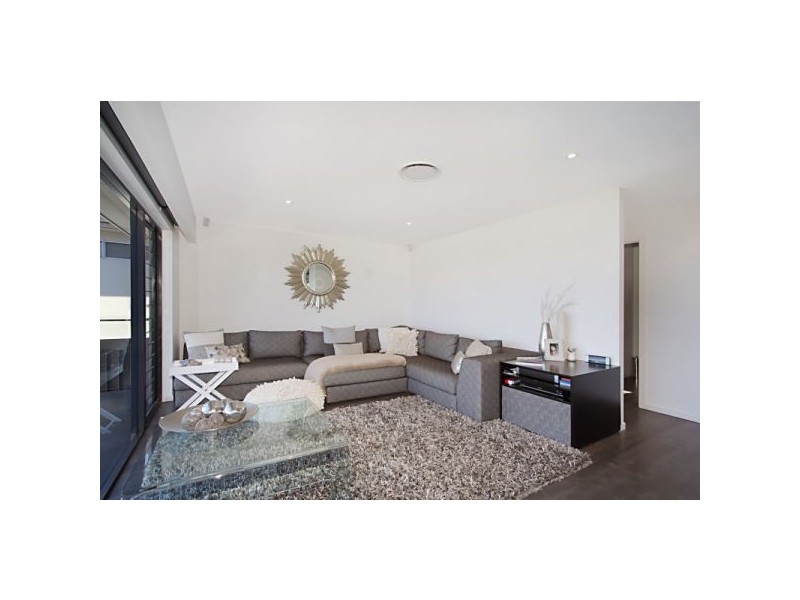 21 Old Ferry Road, Banora Point NSW 2486