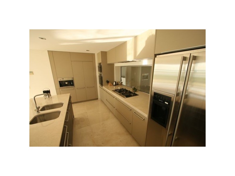 1/ 60 Musgrave Street, Coolangatta QLD 4225