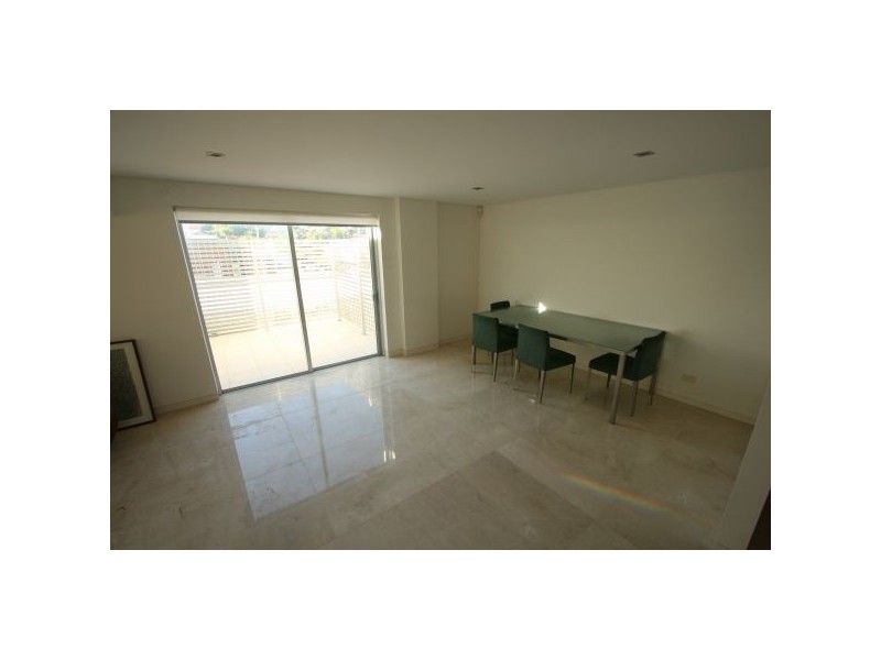 1/ 60 Musgrave Street, Coolangatta QLD 4225