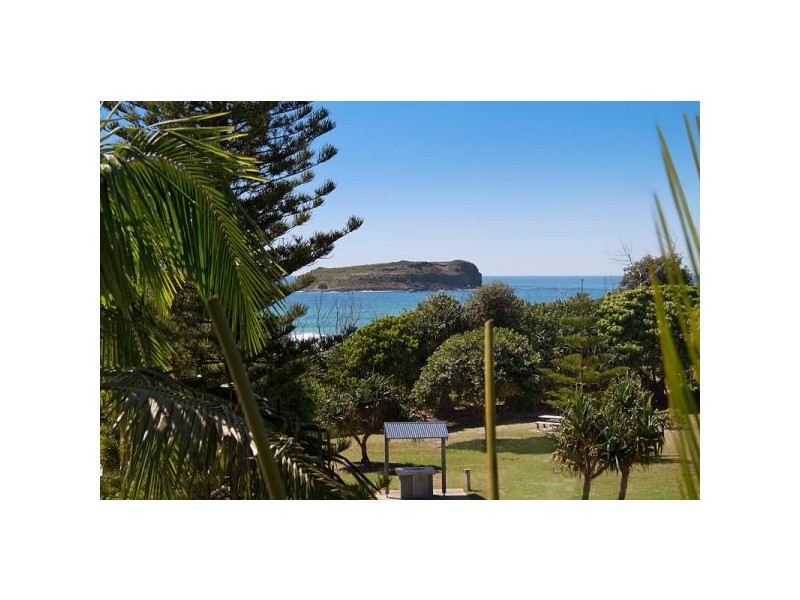 10A Marine Parade, Fingal Head NSW 2487