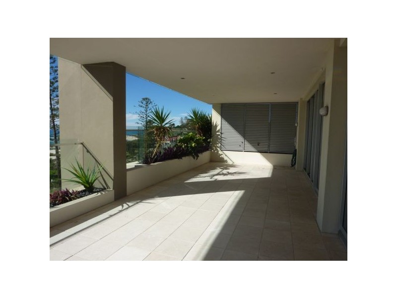 Coolangatta QLD 4225