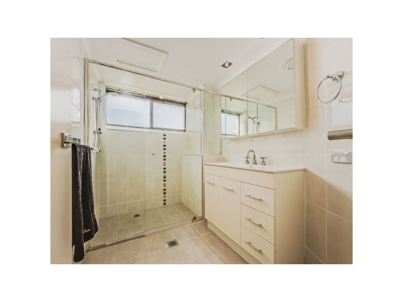 6/76 Coolangatta Road, Kirra QLD 4225