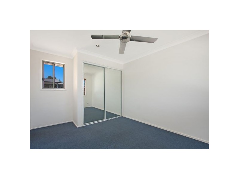 3/8 Bolton Street, Kirra QLD 4225