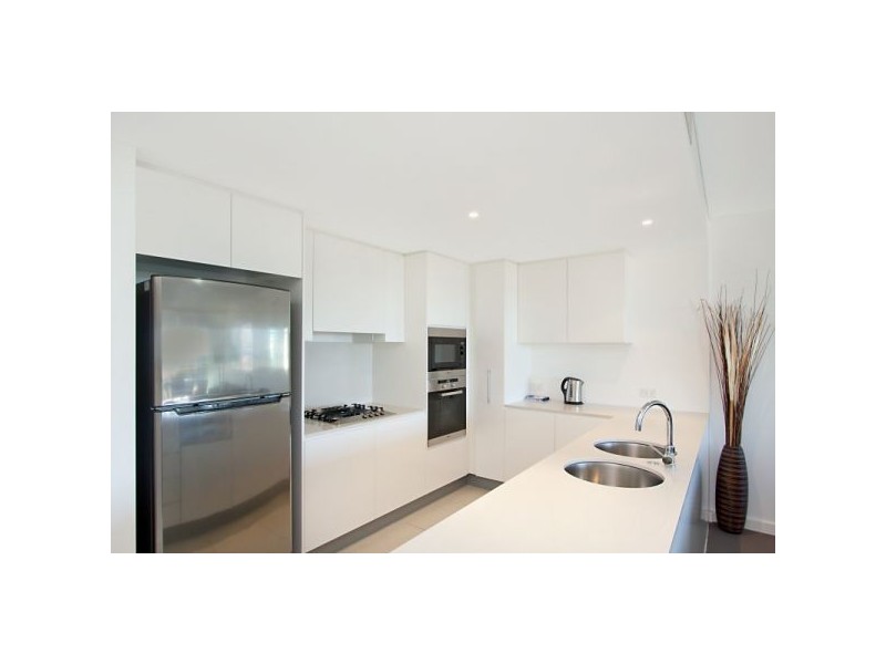 106  Kirra Surf Apartments, Creek Street, Kirra QLD 4225