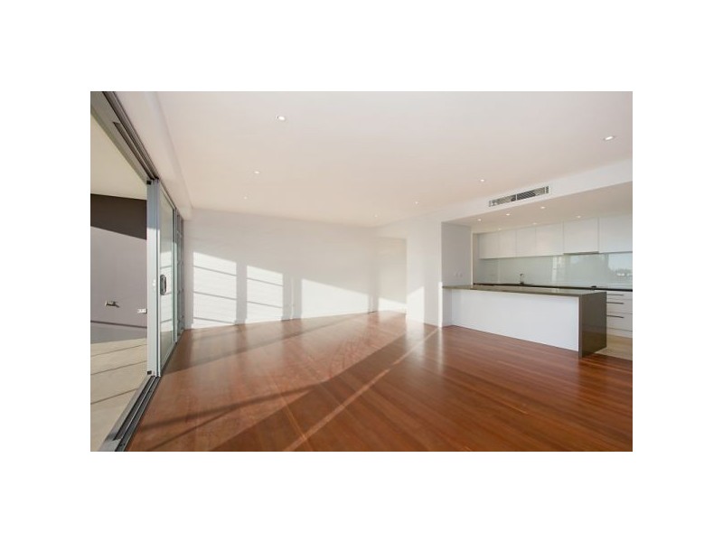 9/2 Boundary Lane, Rainbow Bay QLD 4225