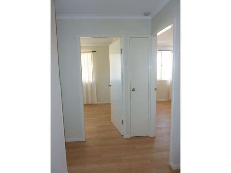 8/10 Marine Pde,, Kirra QLD 4225