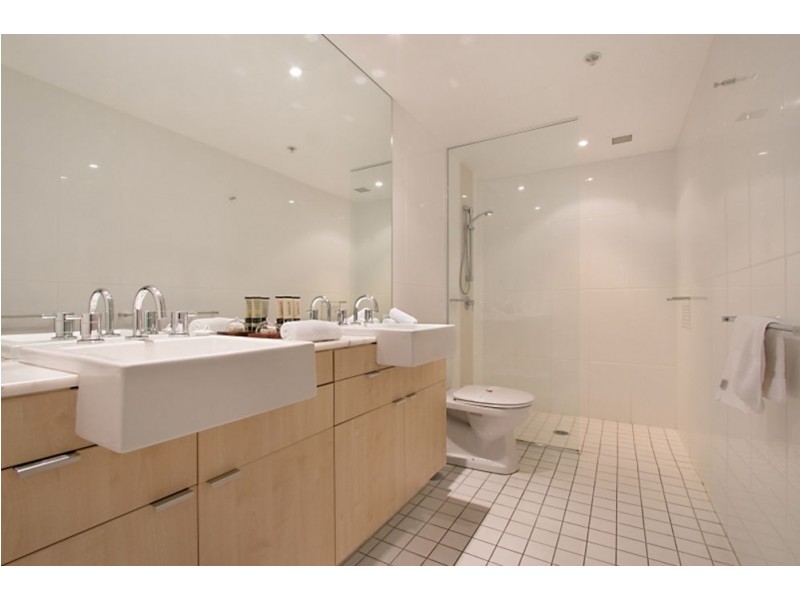 804/3 McLean Street, ‘The Sebel’, Coolangatta QLD 4225