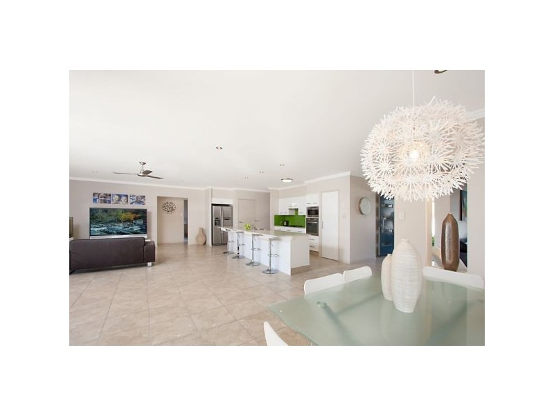 86 Botanical Circuit, Banora Point NSW 2486