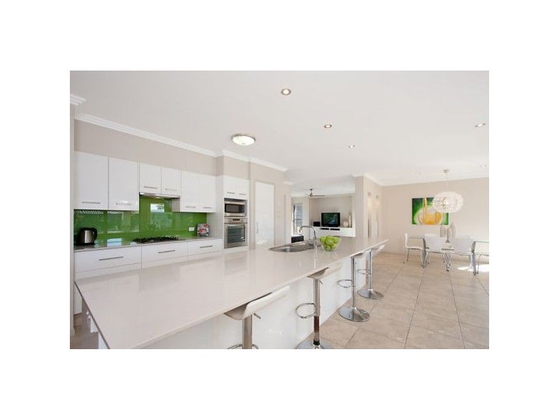 86 Botanical Circuit, Banora Point NSW 2486