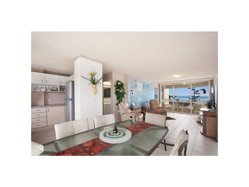 8/130 Marine Pde, Coolangatta QLD 4225