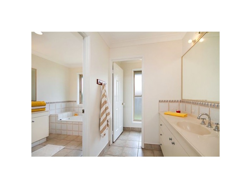 54 Caloola Drive, Tweed Heads NSW 2485