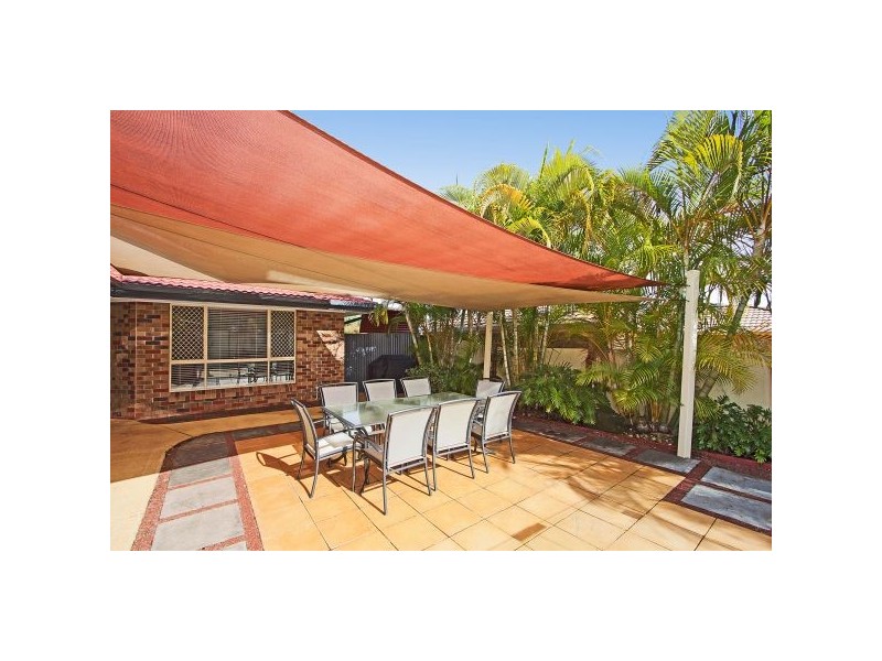 8 Deakin Drive, Terranora NSW 2486