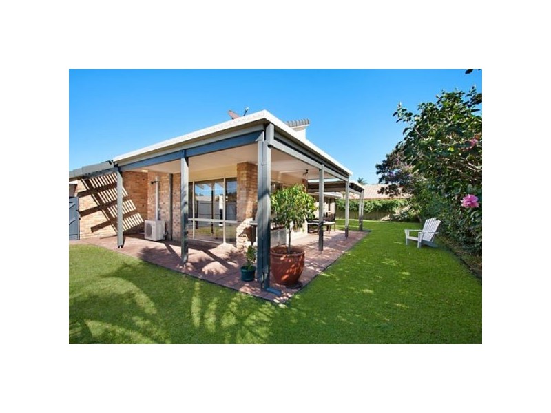 10 Oriole Court, Burleigh Waters QLD 4220