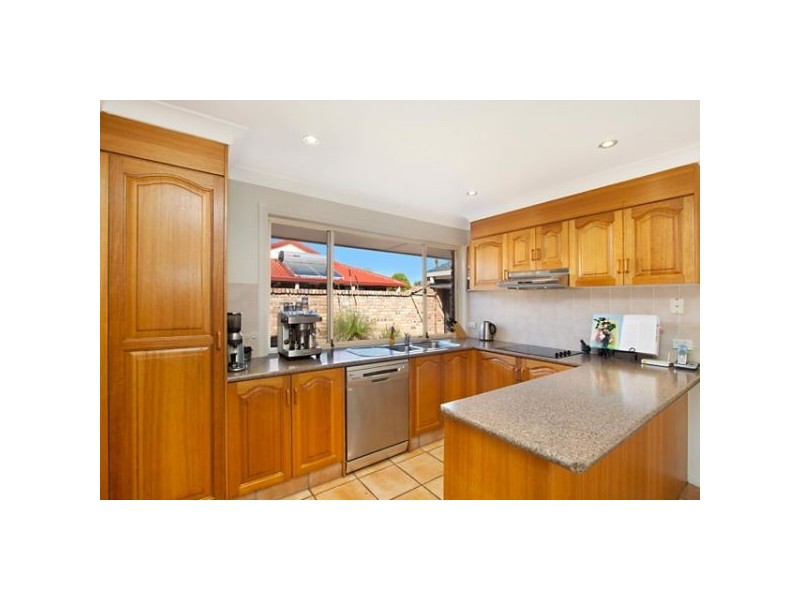 10 Oriole Court, Burleigh Waters QLD 4220