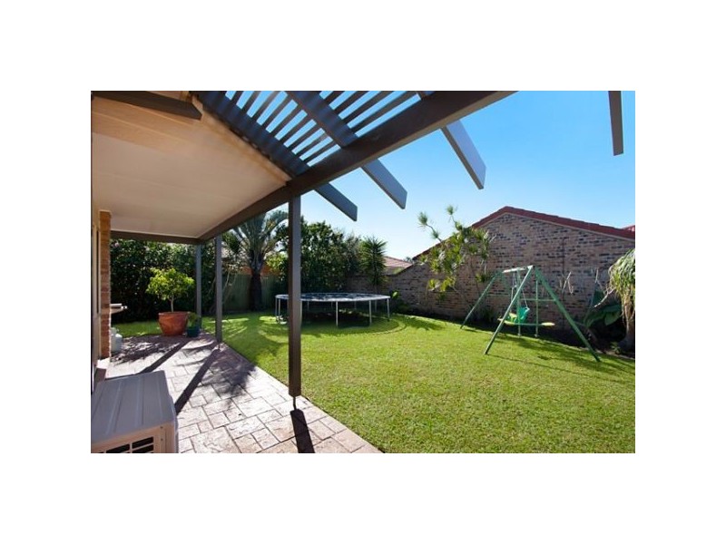 10 Oriole Court, Burleigh Waters QLD 4220