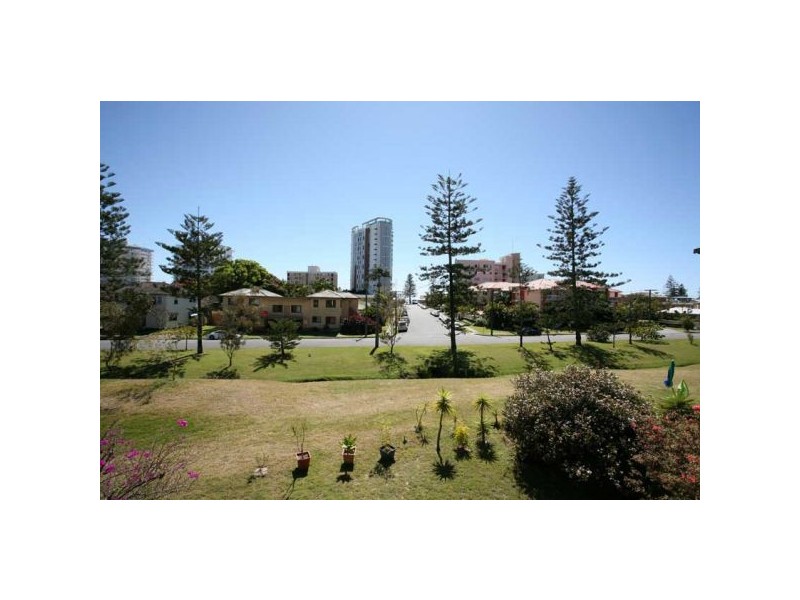 4/27 Coolangatta Road, Kirra QLD 4225
