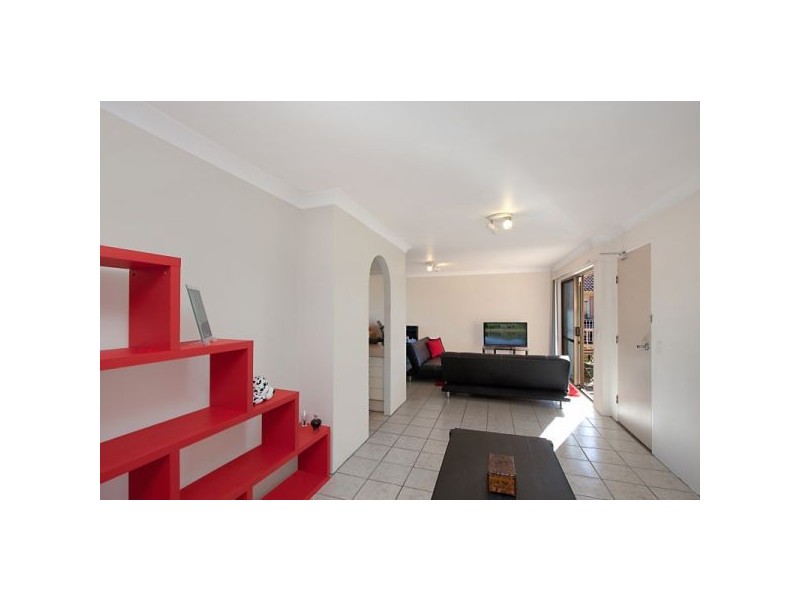 10/44 Coolangatta Road,, Kirra QLD 4225