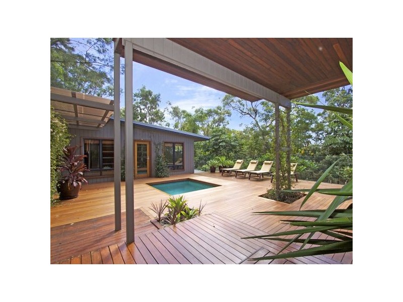 68 Woodgee Street, Currumbin QLD 4223