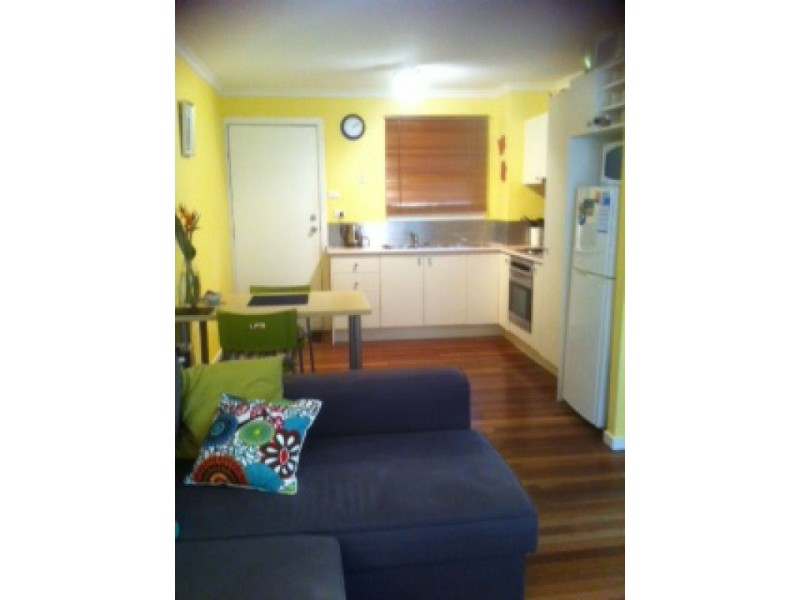 1/3 Winston Street,, Kirra QLD 4225