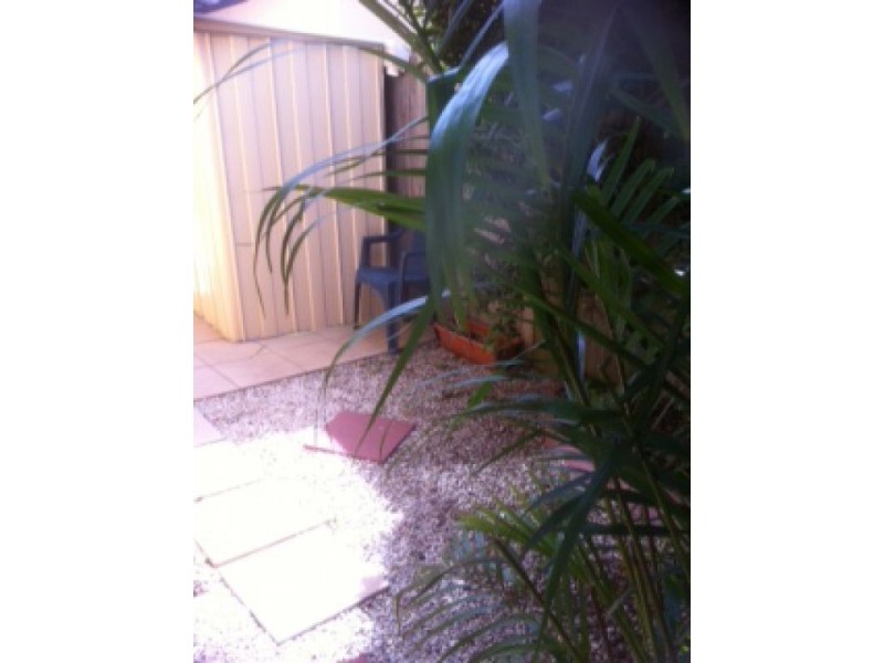 1/3 Winston Street,, Kirra QLD 4225