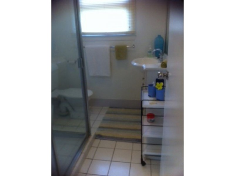 1/3 Winston Street,, Kirra QLD 4225