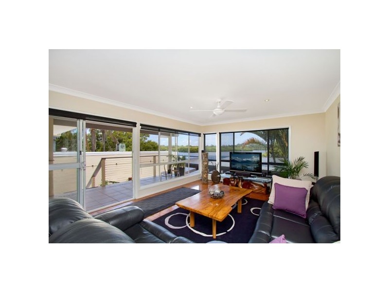 222 Kennedy Drive, Tweed Heads West NSW 2485