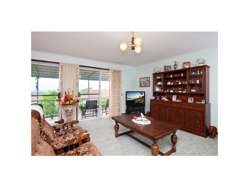 4 Allamanda Avenue, Banora Point NSW 2486