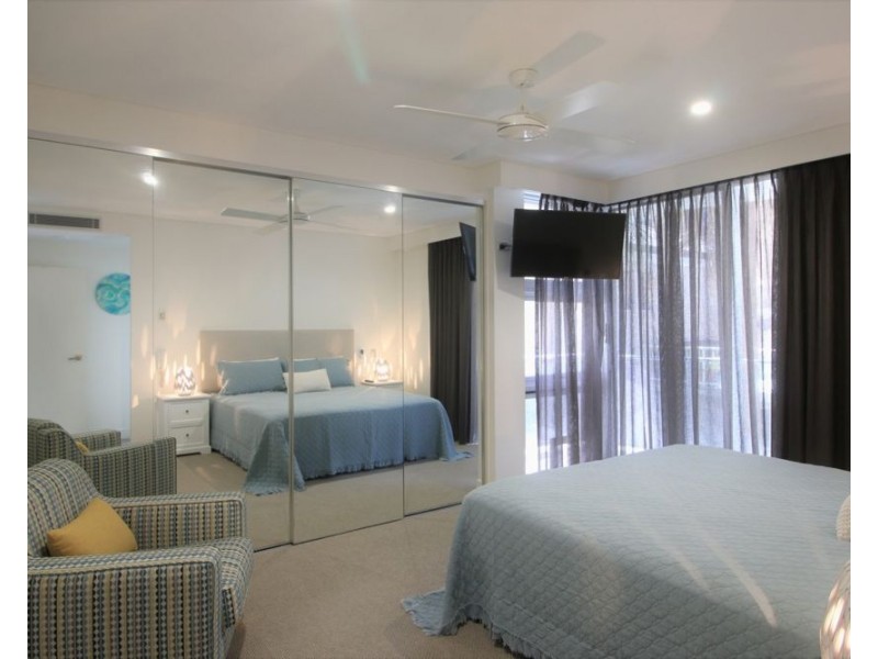 2/11 Eden Avenue “Ciel”, Coolangatta QLD 4225