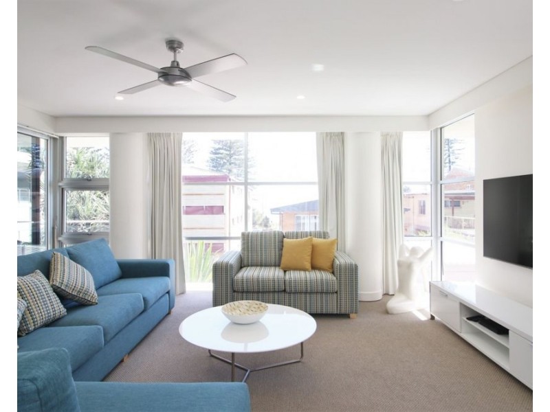 2/11 Eden Avenue “Ciel”, Coolangatta QLD 4225