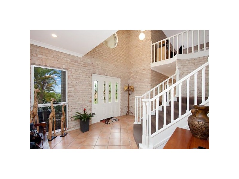 13 Kinross Close, Banora Point NSW 2486