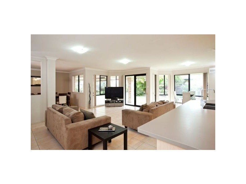 52 Botanical Circuit, Banora Point NSW 2486
