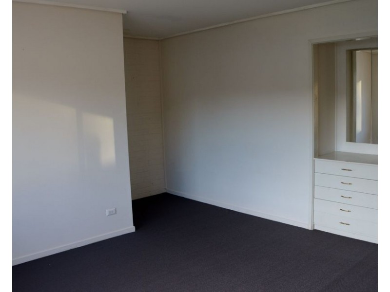 1/237 Boundary Street, Coolangatta QLD 4225