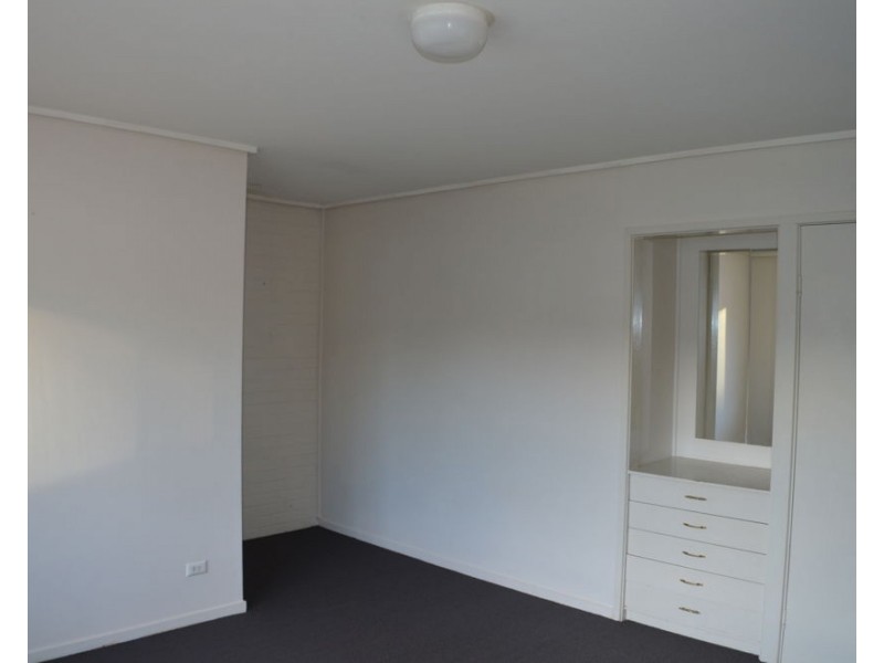 1/237 Boundary Street, Coolangatta QLD 4225