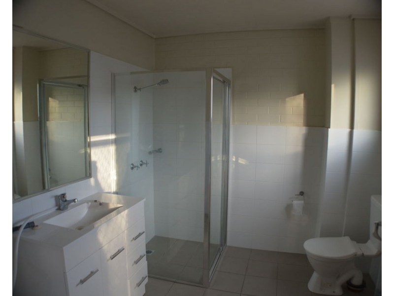 1/237 Boundary Street, Coolangatta QLD 4225