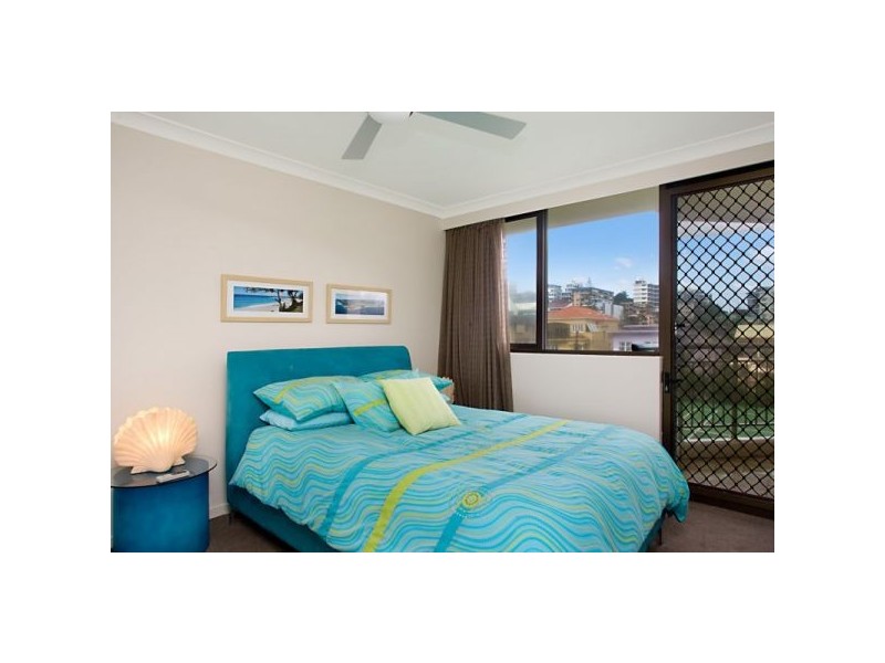 1b/166 Marine Parade, Rainbow Bay QLD 4225