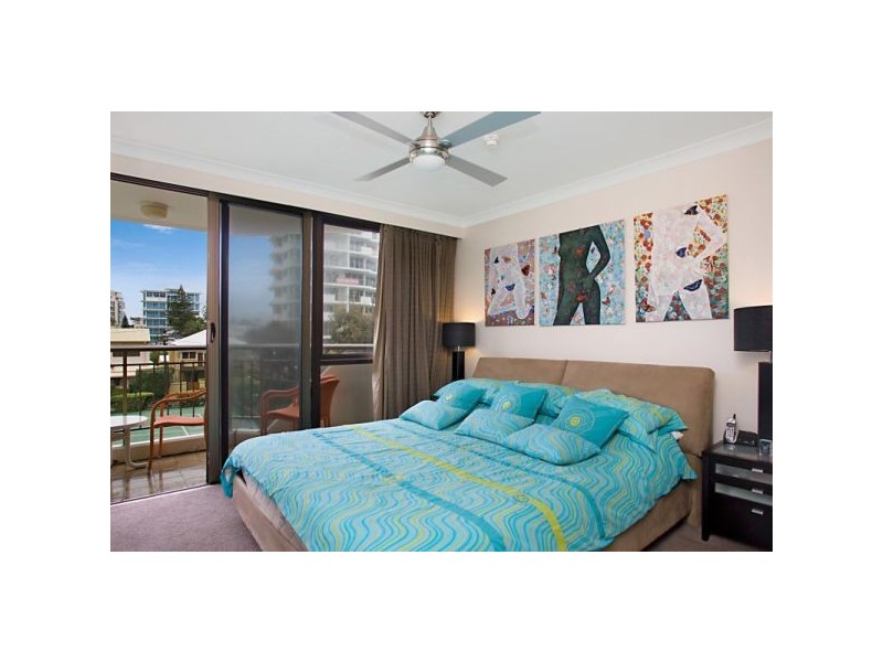 1b/166 Marine Parade, Rainbow Bay QLD 4225