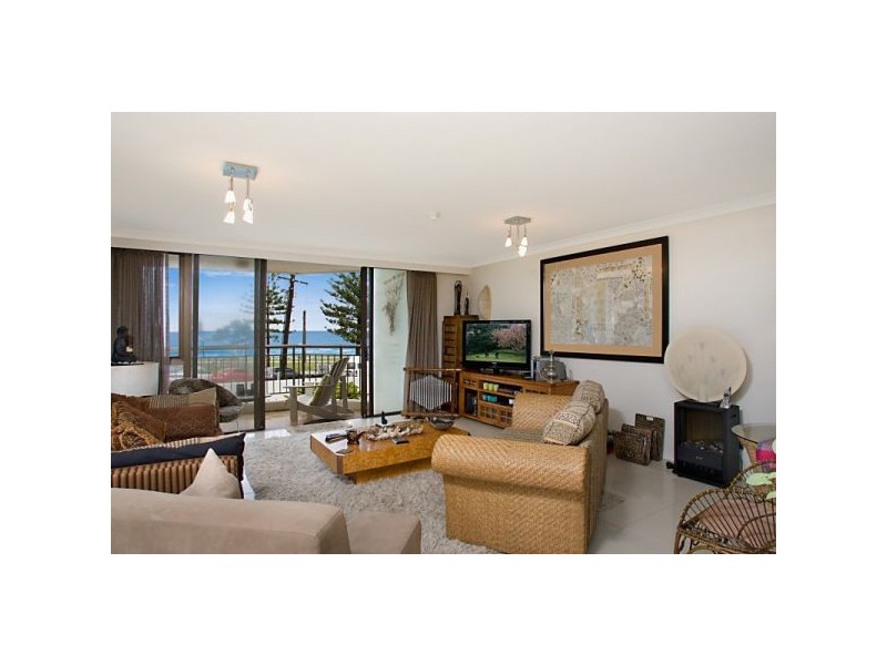 1b/166 Marine Parade, Rainbow Bay QLD 4225