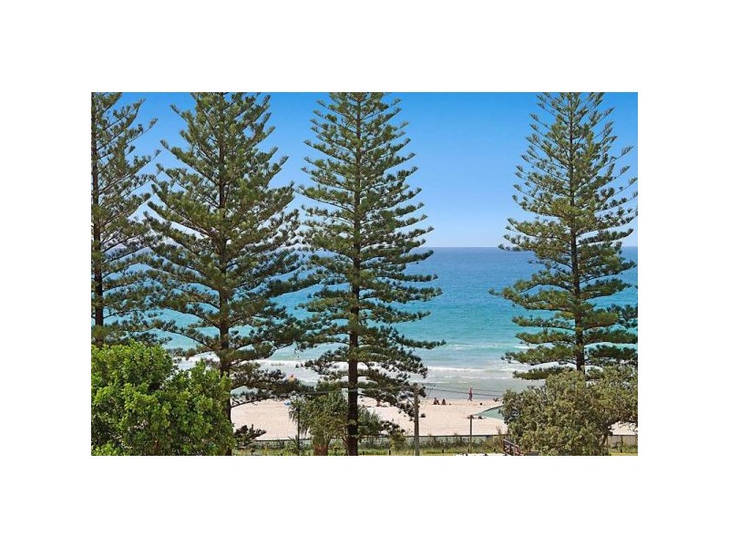 16-18 Eden Avenue, Rainbow Bay QLD 4225