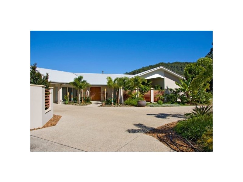 11 Thomas Waters Road, Tallebudgera Valley QLD 4228