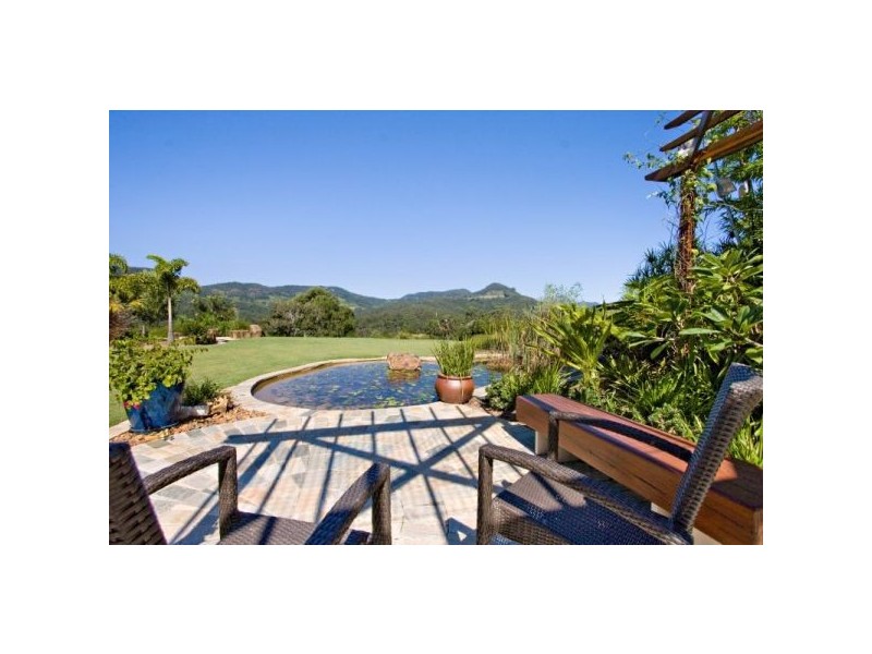 11 Thomas Waters Road, Tallebudgera Valley QLD 4228