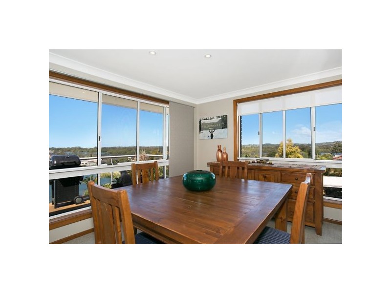 1/77 Old Ferry Road, Banora Point NSW 2486