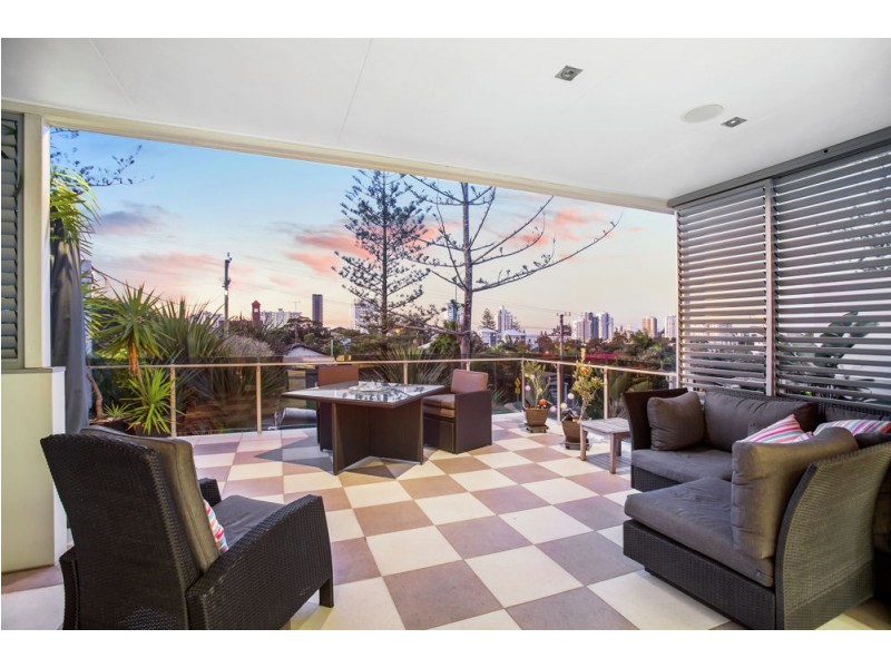 50 Stapylton Street, Coolangatta QLD 4225