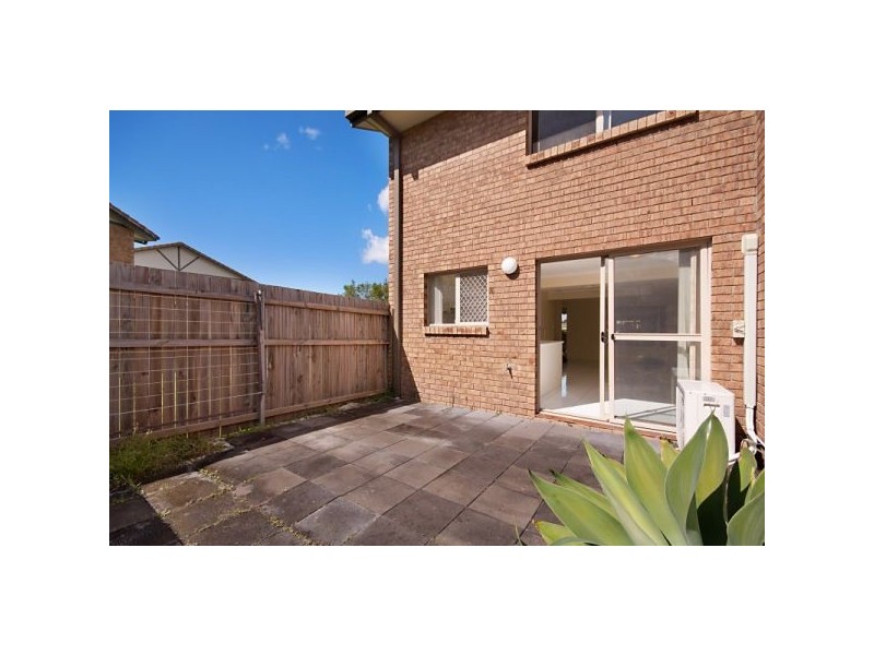 320/2 “Kirra Shores” Binya Avenue, Tweed Heads NSW 2485