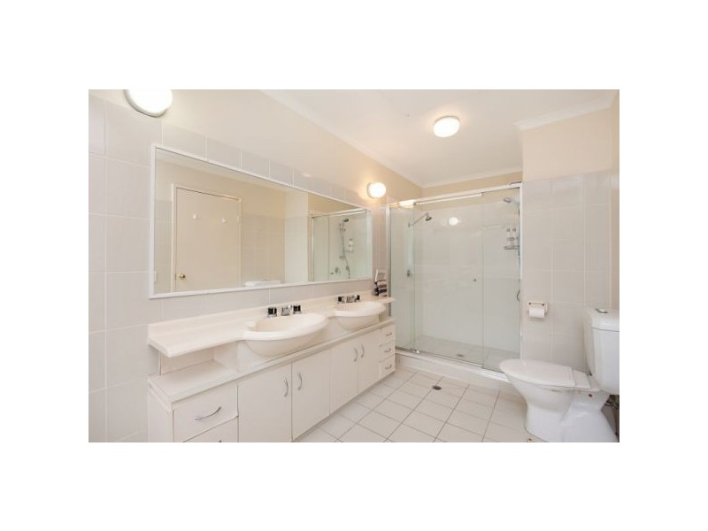 31/243 Boundary Street, Rainbow Bay QLD 4225