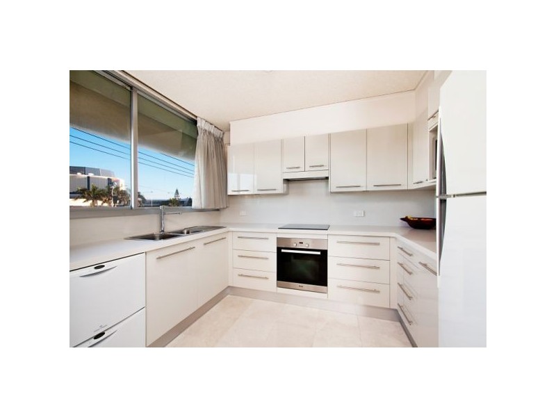 5/130 Marine Pde, Coolangatta QLD 4225