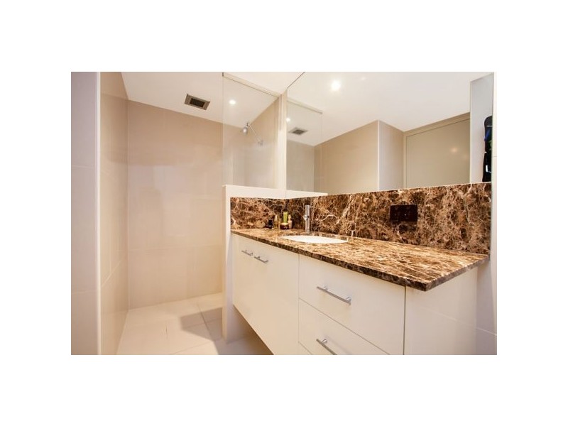 5/130 Marine Pde, Coolangatta QLD 4225